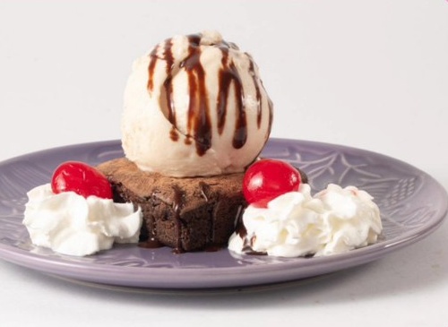 Brownie con Helado